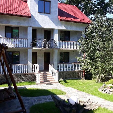 Bed and Breakfast У Михайла Трускавец Экстерьер фото